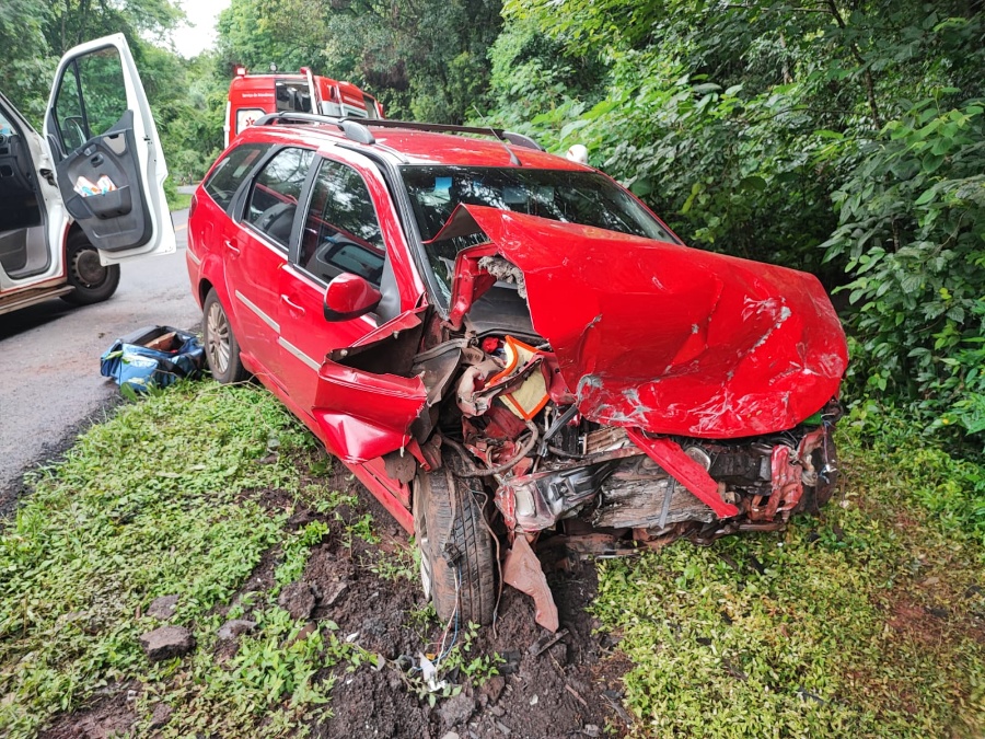 Grave acidente deixa várias pessoas gravemente feridas entre Toledo e Ouro  Verde do Oeste